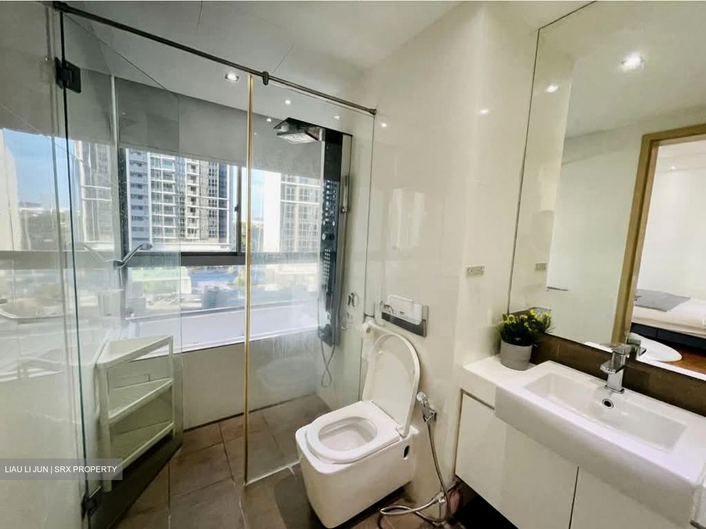 Botannia (D5), Condominium #561006991